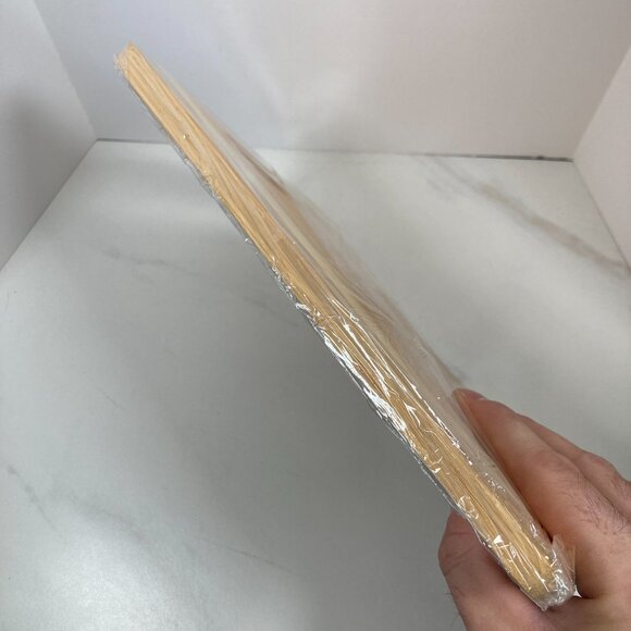 Bamboo Cutting Board with Handle - NWT - Picture 3 of 7